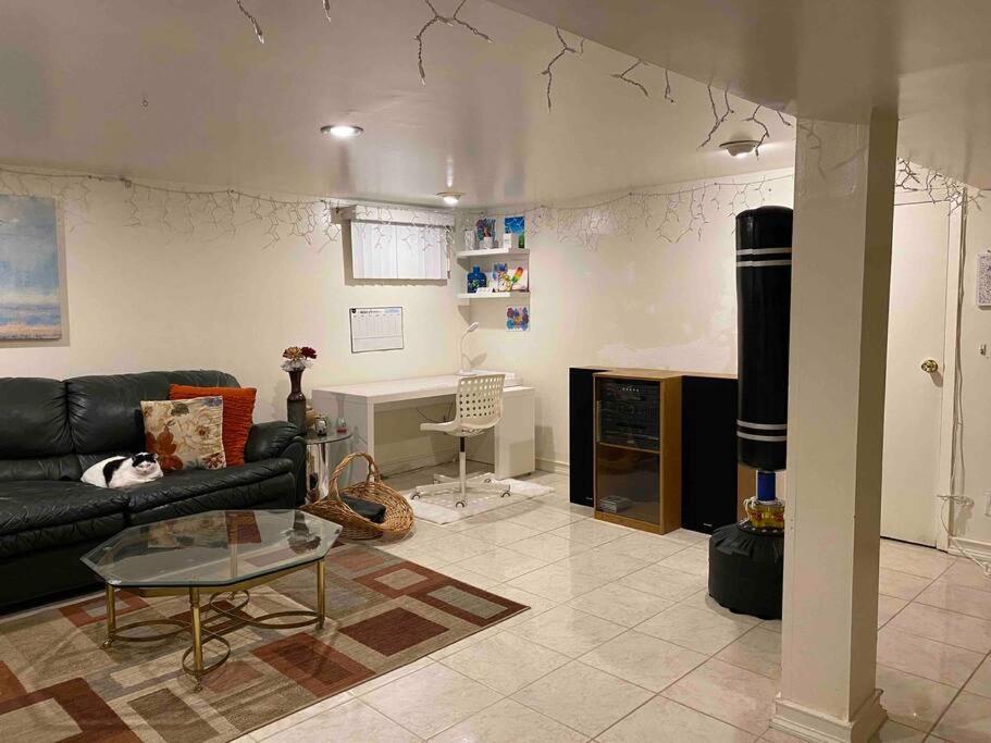 Treasure In Queens Apartment นิวยอร์ก ภายนอก รูปภาพ