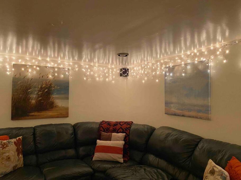Treasure In Queens Apartment นิวยอร์ก ภายนอก รูปภาพ
